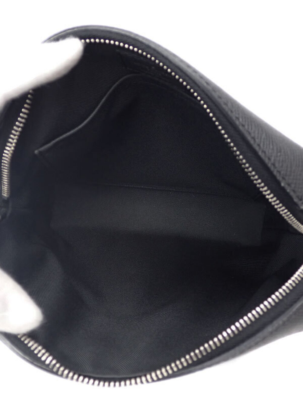 Louis Vuitton Taiga Pochette Grigori Shoulder Bag - Picture 3 of 9